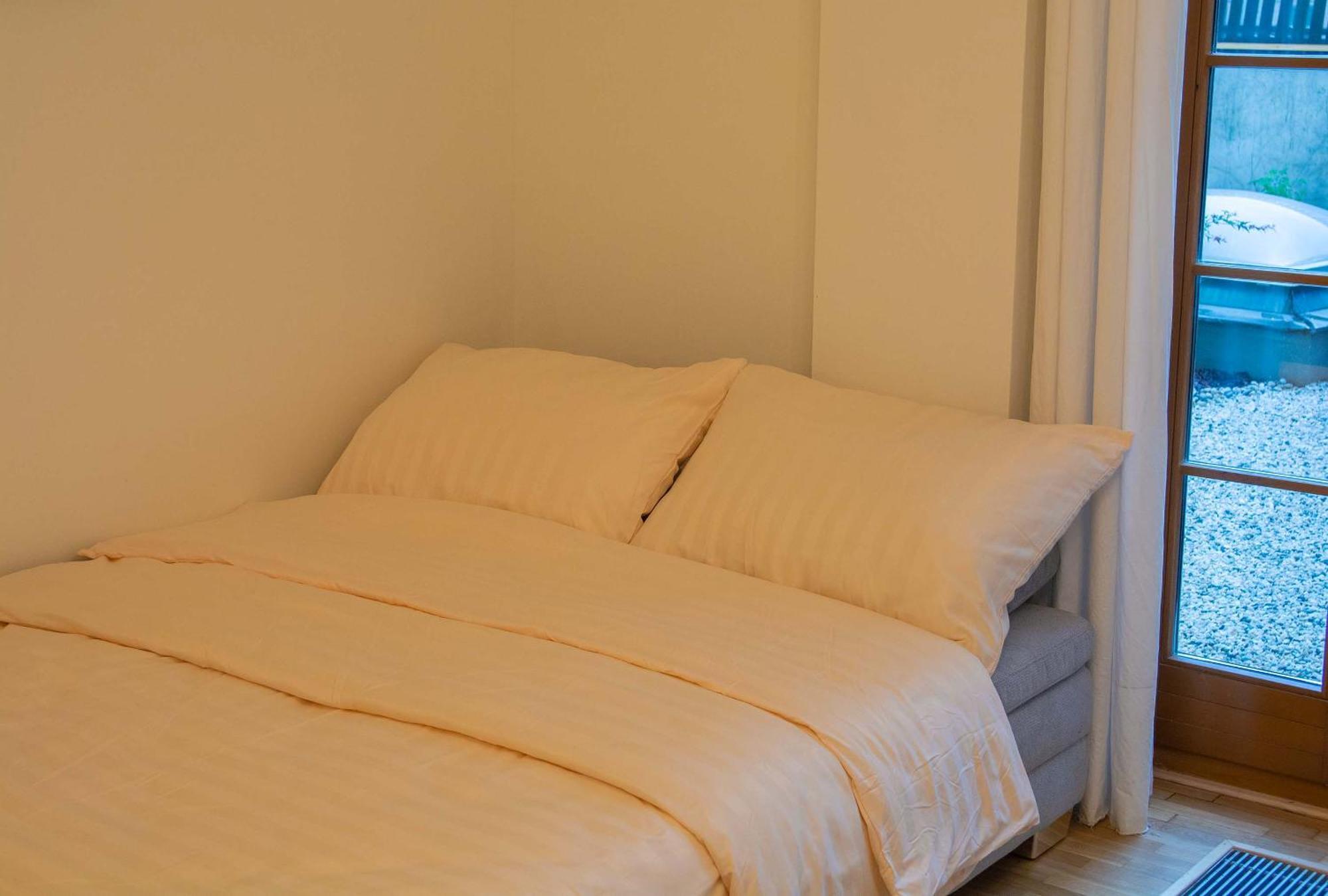 New City Centre Garden Apartment - Central Location Prague Ngoại thất bức ảnh