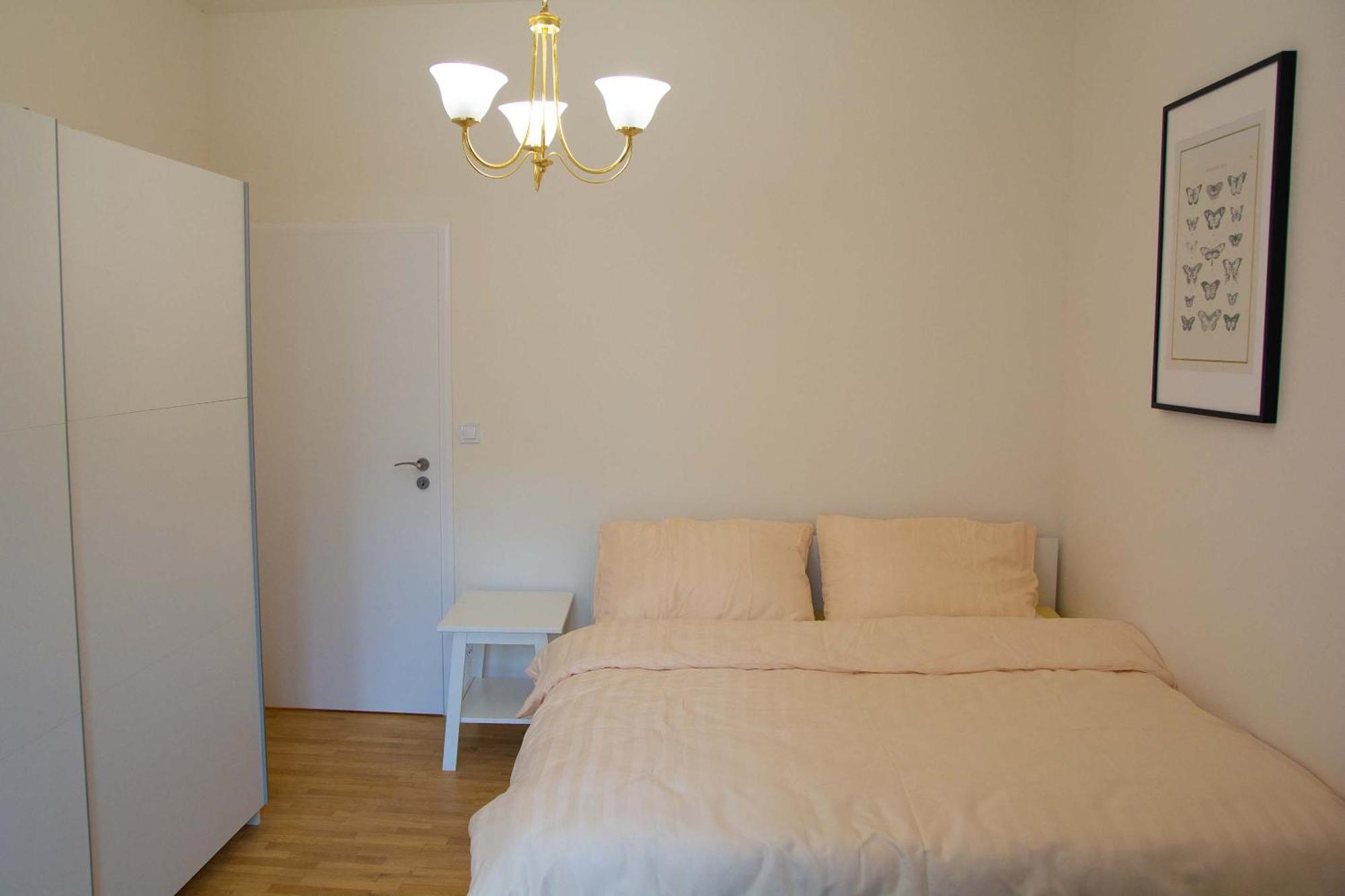 New City Centre Garden Apartment - Central Location Prague Ngoại thất bức ảnh