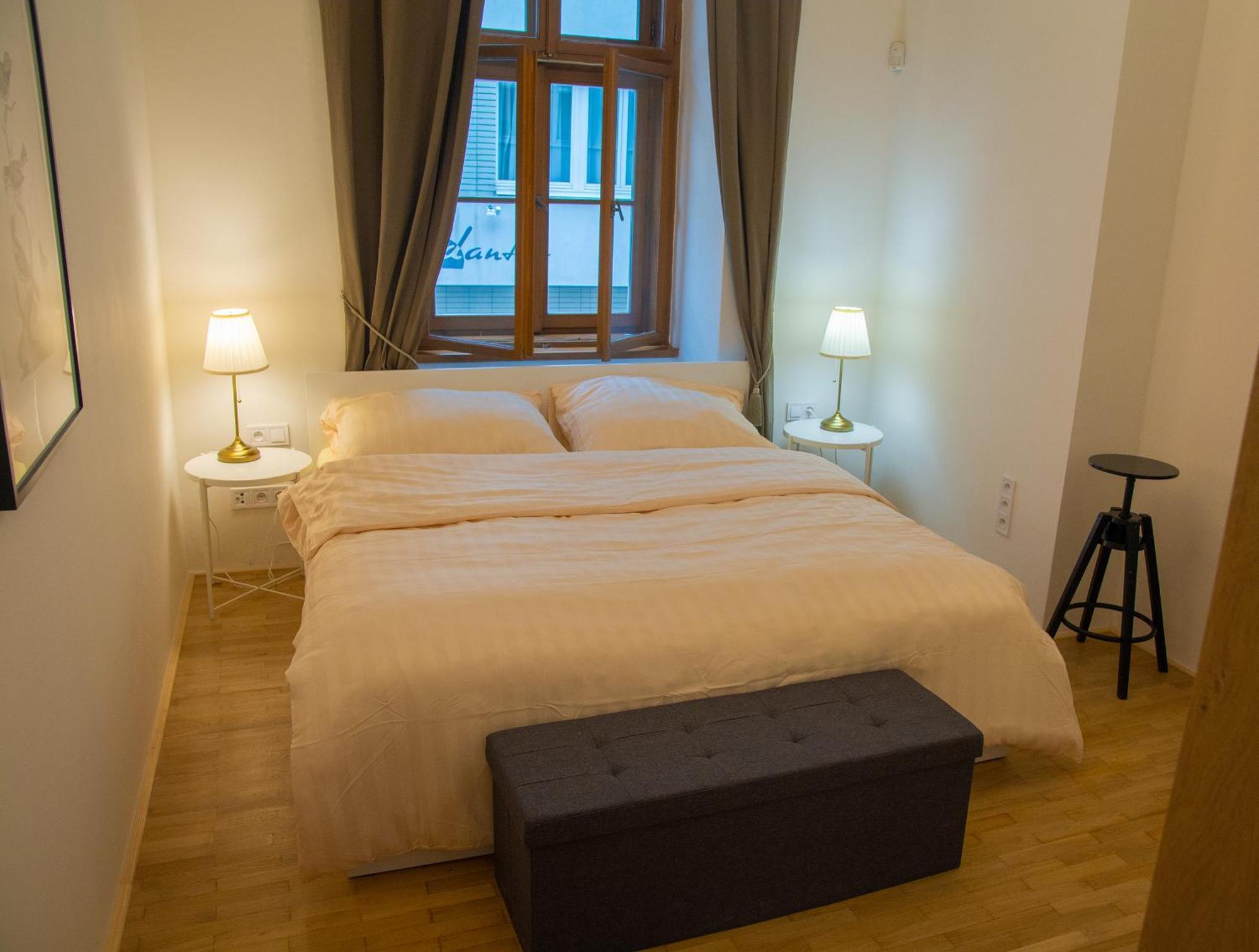 New City Centre Garden Apartment - Central Location Prague Ngoại thất bức ảnh