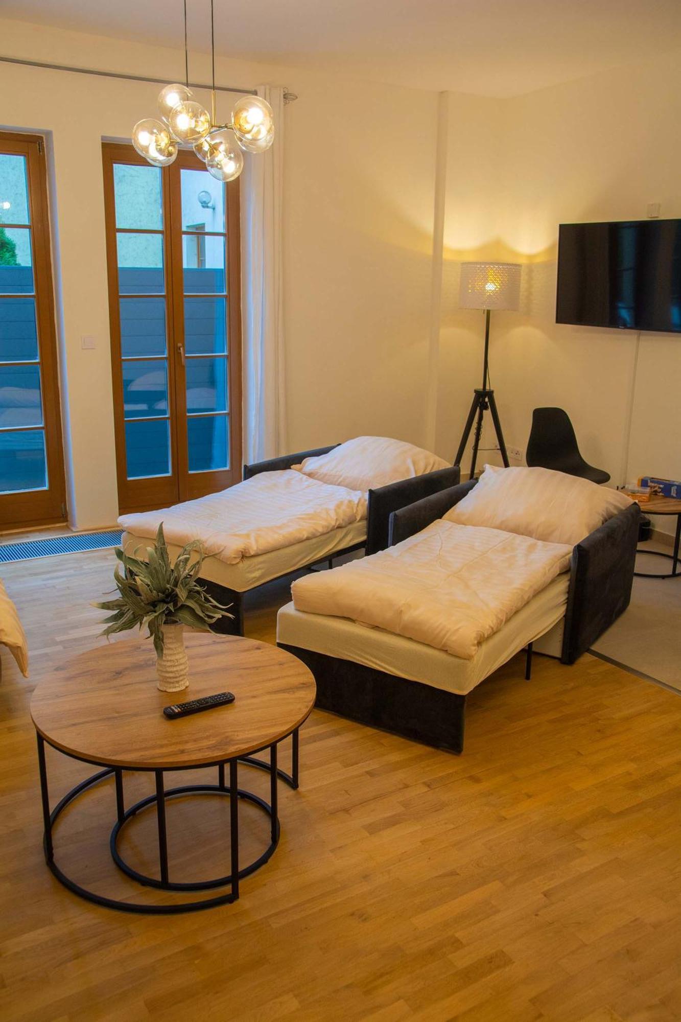 New City Centre Garden Apartment - Central Location Prague Ngoại thất bức ảnh